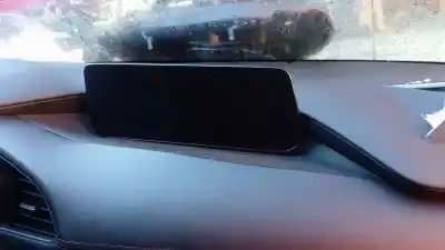 Second-hand car spare part multifunction display for mazda 3 sedán 2.5 e-skyactiv-g oem iam references 