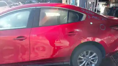 Second-hand car spare part rear left door for mazda 3 sedán 2.5 e-skyactiv-g oem iam references bcy07302xe