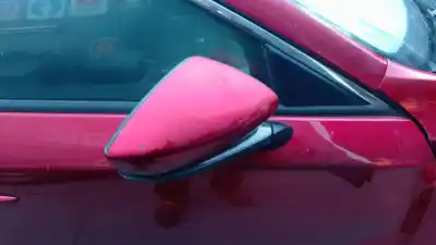 Second-hand car spare part right rearview mirror for mazda 3 sedán 2.5 e-skyactiv-g oem iam references beet69121g