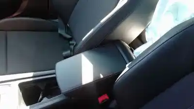 Peça sobressalente para automóvel em segunda mão APOIO DE BRAÇO CONSOLA CENTRAL por CUPRA LEON (KL1) 1.5 TSI Referências OEM IAM   