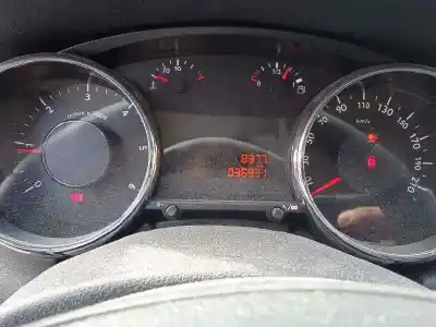 Peça sobressalente para automóvel em segunda mão quadrante por peugeot 5008 premium referências oem iam 9666174980 6103y0 9810462780