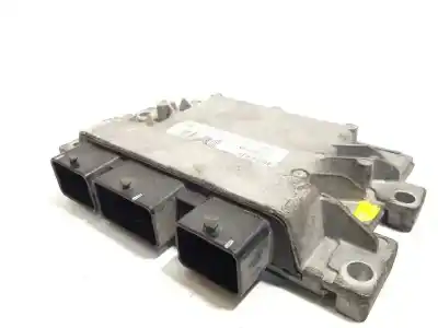 Pezzo di ricambio per auto di seconda mano centralina motore per renault twingo authentique riferimenti oem iam 8201076690
