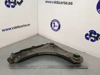 Recambio de automóvil de segunda mano de brazo suspension inferior delantero izquierdo para renault megane iii berlina 5 p limited referencias oem iam 545018194r  