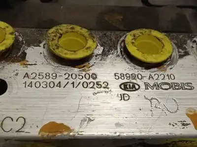 Peça sobressalente para automóvel em segunda mão abs por kia cee´d drive referências oem iam 58920a2210 a258920500 6158945200