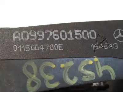 Автозапчастина б/у ліва передня зовнішня ручка для mercedes-benz clase e familiar (bm 213) e 220 d (213.204) посилання на oem iam a0997601500  