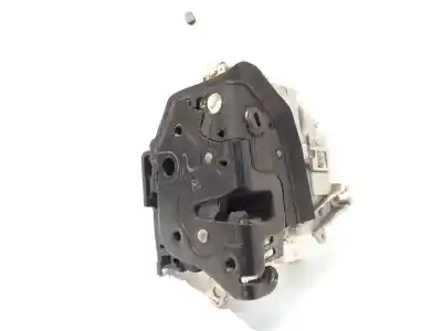 Peça sobressalente para automóvel em segunda mão fechadura da porta traseira esquerda por seat altea xl (5p5, 5p8) 1.6 tdi referências oem iam 5p0839011b