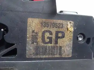 Recambio de automóvil de segunda mano de cerradura puerta delantera derecha para chevrolet aveo 1.2 cat referencias oem iam 13579523  
