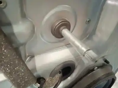 İkinci el araba yedek parçası arka sol kapi için ford focus lim. (cb4) trend oem iam referansları 1702408 p8m51a24631ae 