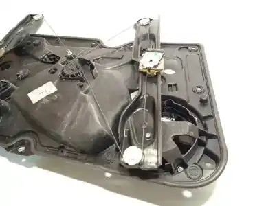 Pezzo di ricambio per auto di seconda mano alzacristalli anteriore destro per volkswagen golf vi (5k1) 1.6 tdi riferimenti oem iam 5k1837730q 5k0837462d 5k0959702c