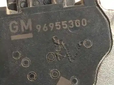 Pièce détachée automobile d'occasion boitier de papillon pour chevrolet epica lt références oem iam 96955300 5wy9180a a2c53321071