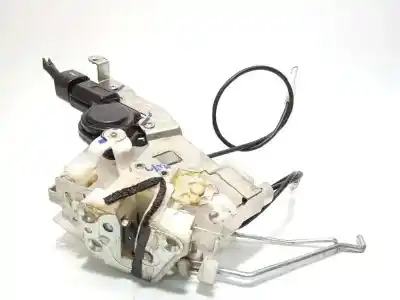 Peça sobressalente para automóvel em segunda mão fechadura da porta dianteira direita por suzuki alto amf 310 1.0 12v cat referências oem iam 82201m68k00