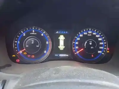 Автозапчастина б/у панель інструментів для hyundai i40 style посилання на oem iam 940333z300  