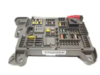 Автозапчасти б/у блок реле/предохранителей за bmw x5 (e70) xdrive30d ссылки oem iam 6931687 61146931687 