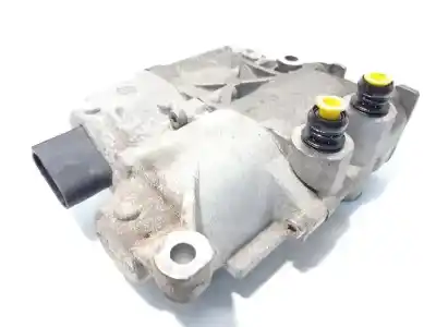 Recambio de automóvil de segunda mano de bomba aceite para mercedes clase c (w204) lim. c 220 cdi blueefficiency (204.002) referencias oem iam a2212700197  