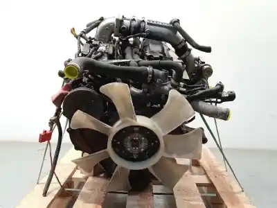 İkinci el araba yedek parçası komple motor için nissan terrano ii (r20) 2.7 td 4wd oem iam referansları td27t  