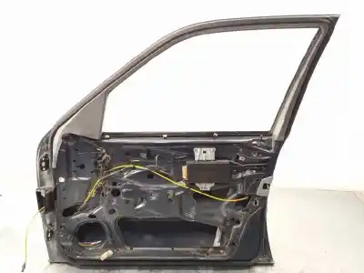 Recambio de automóvil de segunda mano de puerta delantera derecha para mercedes clase c (w202) berlina 220 cdi (202.133) referencias oem iam a2027201605  