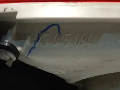 Автозапчасти б/у внутренний правый задний фонарь за volkswagen jetta (1k2) edition ссылки oem iam 1k5945094  