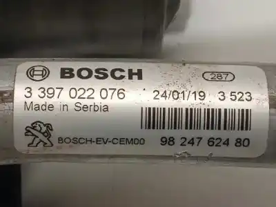 Pezzo di ricambio per auto di seconda mano tiranti e motorino del tergicristallo anteriore per peugeot 3008 gt-line riferimenti oem iam 9824762480 3397022076 1397225028