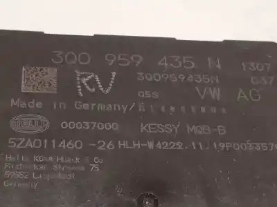 Автозапчастина б/у електронний модуль для audi a3 sedán (8vm) * посилання на oem iam 3q0959435n 5za011460 