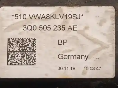 Автозапчастина б/у задня вісь для audi a3 sedán (8vm) * посилання на oem iam 3q0505235ae  