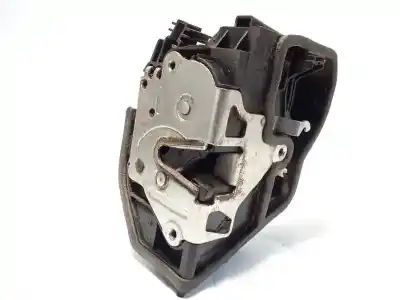 Peça sobressalente para automóvel em segunda mão fechadura da porta dianteira direita por bmw serie 1 berlina (e81/e87) 120d referências oem iam 7202146