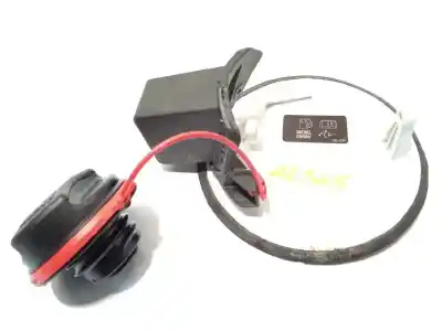Second-hand car spare part outer fuel cap for opel corsa e business oem iam references 13427916  