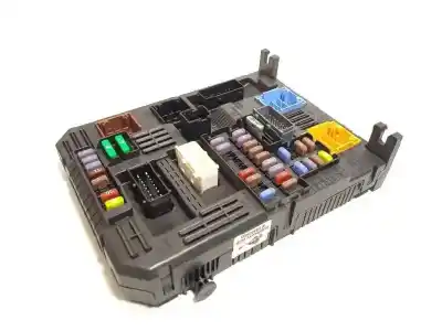 Tweedehands auto-onderdeel relais/zekeringenkastje voor peugeot traveller autobús (v_) 2.0 bluehdi 150 oem iam-referenties 9819855080  