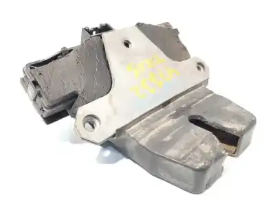 Recambio de automóvil de segunda mano de cerradura maletero / porton para land rover freelander (lr2) 2.2 td4 cat referencias oem iam 6h52a442a66aa