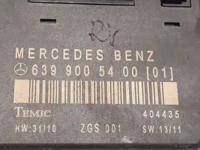 Pièce détachée automobile d'occasion boîtes à fusibles pour mercedes-benz vito (w639) basic, combi 115 cdi compacto (639.601) références oem iam a6399005400 a6395450401 
