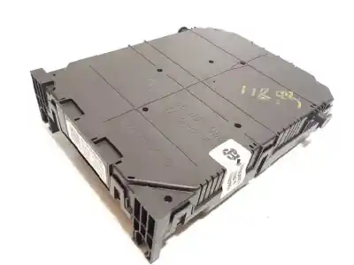 Pezzo di ricambio per auto di seconda mano scatola relè/fusibili per citroen c3 1.5 blue-hdi fap riferimenti oem iam 9819851280 1669609380 1619108380