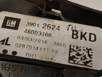 Автозапчасти б/у внутренний левый задний фонарь за opel corsa e (x15) 1.3 cdti (08 68) ссылки oem iam 39012624 13454501 
