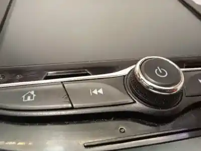 Second-hand car spare part multifunction display for opel corsa e (x15) 1.3 cdti (08 68) oem iam references 42342507 555343750 