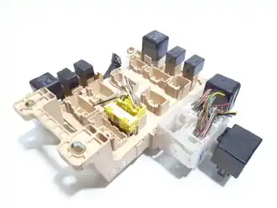 Автозапчасти б/у блок реле/предохранителей за lexus rx300 (mcu15) 3.0 v6 24v cat ссылки oem iam 8273248021