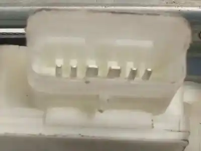 Автозапчасти б/у задний правый стеклорегулятор за peugeot 308 sw ii (lc_, lj_, lr_, lx_, l4_) 1.5 bluehdi 130 ссылки oem iam 9825710480  