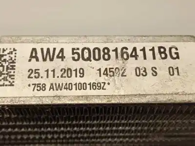 Recambio de automóvil de segunda mano de condensador / radiador aire acondicionado para volkswagen t-cross 1.0 tsi referencias oem iam 5q0816411bg  