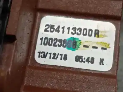 Автозапчасти б/у выключатель левого переднего окна за renault captur i (j5_, h5_) 1.5 dci 90 ссылки oem iam 254118722r 254113300r 254298400r
