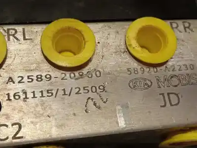 Peça sobressalente para automóvel em segunda mão abs por kia pro cee´d (jd) 1.4 crdi 90 referências oem iam 58920a2230 a258920800 a258930800