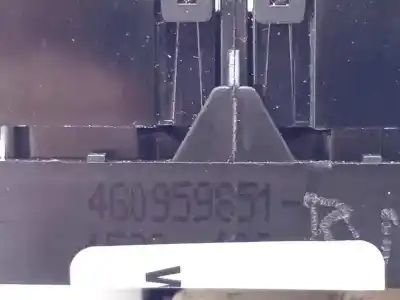 Автозапчасти б/у выключатель левого переднего окна за audi q3 (8ug) sport edition ссылки oem iam 4g0959851  