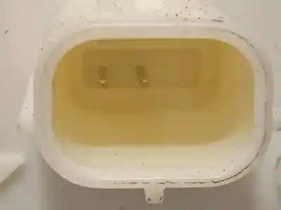 Second-hand car spare part tailgate back door handle for toyota corolla (e21) hybrid active oem iam references   