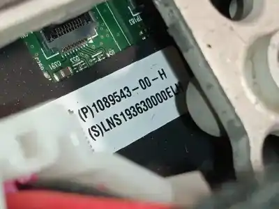 Автозапчастина б/у багатофункційний дисплей для tesla model 3  посилання на oem iam 1089543 p108954300 108954300h