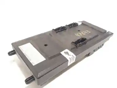 Pezzo di ricambio per auto di seconda mano scatola relè/fusibili per land rover discovery sport (l550) 2.0 d riferimenti oem iam fk7214f041ae lr078822 