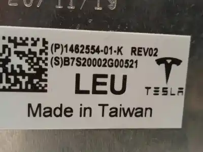 Автозапчастина б/у електронний модуль для tesla model 3  посилання на oem iam 146255401k  152796301