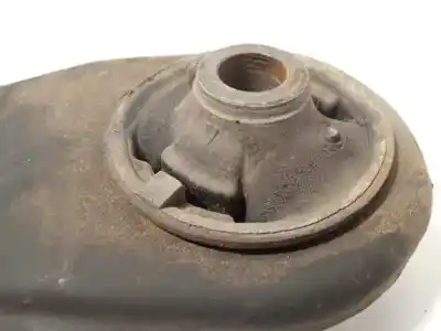 Автозапчастина б/у передній лівий нижний рычаг підвіски для toyota prius (nhw30) plug-in hybrid advance посилання на oem iam 4806947050  