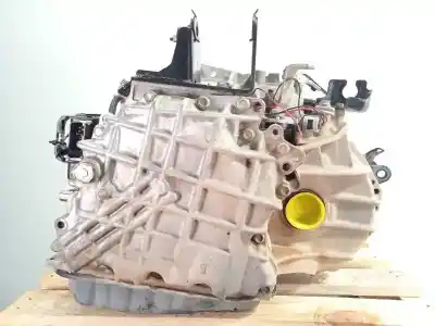 Second-hand car spare part gearbox for toyota avensis (t27) 2.2 d-4d cat oem iam references 3050020a70  