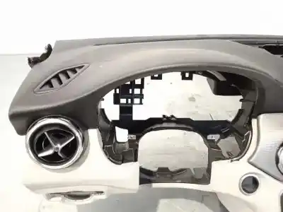 Tweedehands auto-onderdeel dashboard voor mercedes-benz clase gla (w156) gla 180 (156.942) oem iam-referenties 1176800801 a11768008017h52 a1768600002