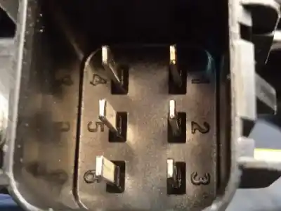Tweedehands auto-onderdeel regelaar rechts achterruit: voor land rover evoque prestige oem iam-referenties bj3227000ad 918957102 wr12730