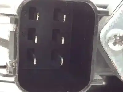 Tweedehands auto-onderdeel regelaar rechts voor ruit voor land rover evoque prestige oem iam-referenties bj3223200af 918957102 wr12730