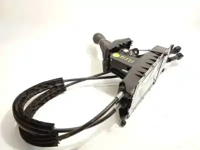 Tweedehands auto-onderdeel versnellingspook voor seat ibiza (kj1) 1.0 tsi oem iam-referenties 2q0711049k  