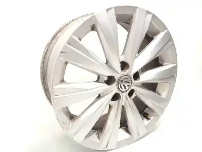 Pièce détachée automobile d'occasion jante pour volkswagen polo 1.0 tsi références oem iam 2g0601025s 2g0601025s8z8 