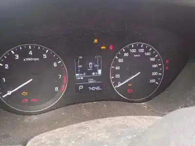 Peça sobressalente para automóvel em segunda mão quadrante por hyundai i20 1.4 cat referências oem iam 94003c8042  